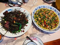 民国霸王兔-杨记隆府(时代天街店)