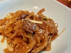 干炒牛河-馋遇江南·精致湖景雅宴(东方之门店)