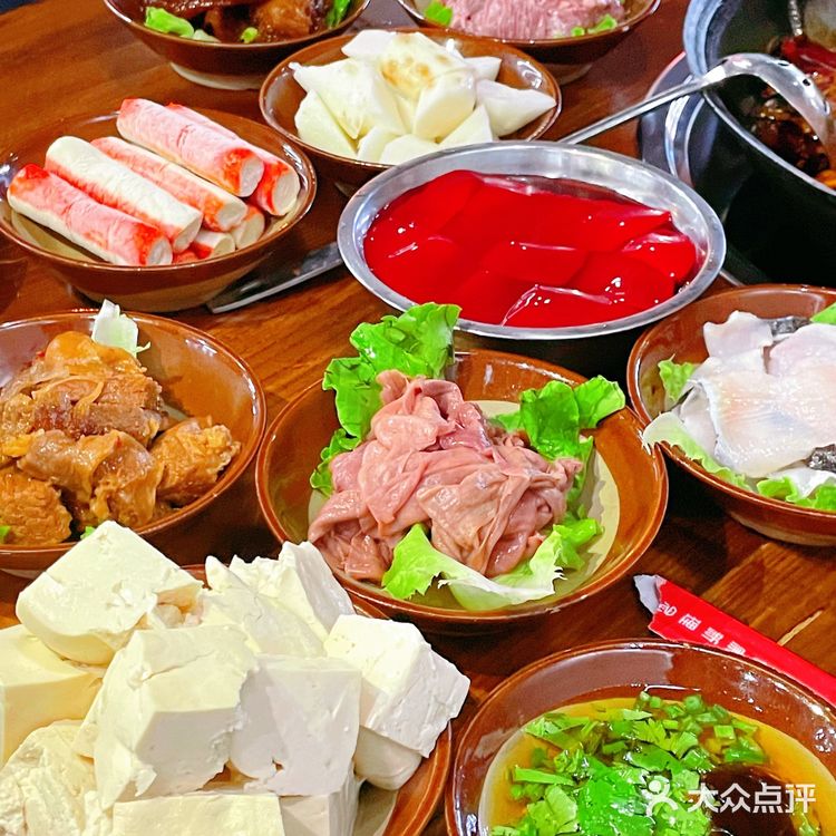 在闹市区的宝藏重庆火锅店怎么能不来