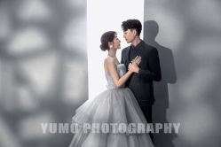 -雨墨婚纱摄影工作室