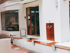 -Line 咖啡(石厦花园店)