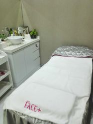 -AKI SKIN翊美芝科技美容