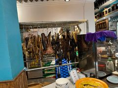 -钟掌勺忘不了地道湘菜(新天地假日广场店)