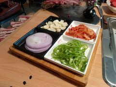 -千纸鹤嫩汁烤肉(西大直街店)