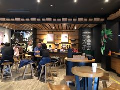 -星巴克臻选(上海合生汇1F店)