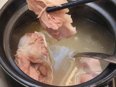-老火大骨头汤馆