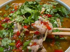 -自贡盐帮菜·玩辣餐厅(樱花园西街店)