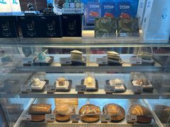 -抱抱地球咖啡馆(国家海洋博物馆店)