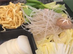 -一席地·本地鸡窝·杭帮鸡火锅(萧山银隆百货店)