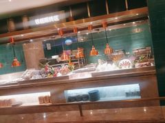 -半岛翡丽海鲜自助餐厅(观风亭店)