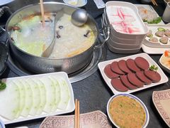 -江小渔鲜鱼火锅(西二道街店)