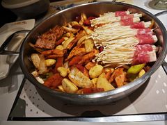 -黄记煌三汁焖锅(新佳丽江汉路店)