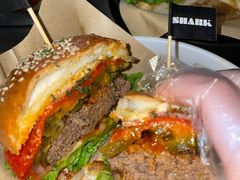 -shark burger·鲨鱼汉堡(交子大道店)