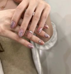 -雪儿·YuKi美甲美睫皮肤管理Salon