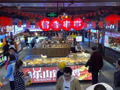 -八一好吃街·高品美食广场