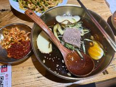 -河坝烧烤串城(银亭路店)
