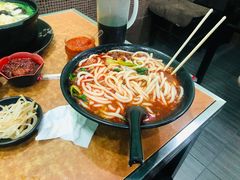 -丽虹云南过桥米线(兴工街店)