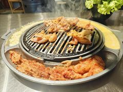 -猪掌柜韩国烤肉(六折店)
