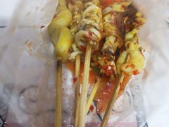 -席娜卡琳火车铁道夜市