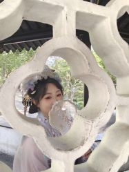 -一揽芳华汉服旗袍体验馆(拙政园店)