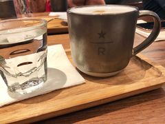 -星巴克(港汇1号办公楼店)
