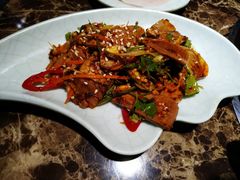 麻辣牛舌-猪啊牛呀羊啊铜盘烤肉(正大广场店)