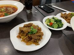 泡菜拌牛杂-康师傅私房牛肉面(北京南站店)