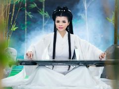 -九月鹰飞汉服摄影工作室