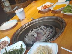 -唯成•韩国炭火烤肉 유성고기