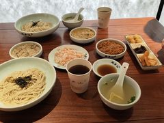 -裕兴记•蟹黄面馆(人民广场店)