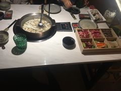 -喃喃椰·糟粕醋·椰子鸡火锅(七堡花园店)