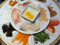 -芸南道·过桥米线(昆明老街旗舰店)