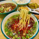 巨好吃的德元牛肉面改名格格家