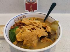 -弘束束柳州深巷螺蛳粉(珠江路店)