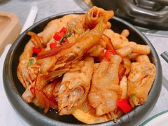 -品也·鲍鱼鸡火锅(皇庭广场店)