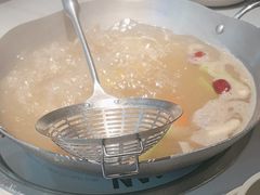-左庭右院鲜牛肉火锅(金山万达店)
