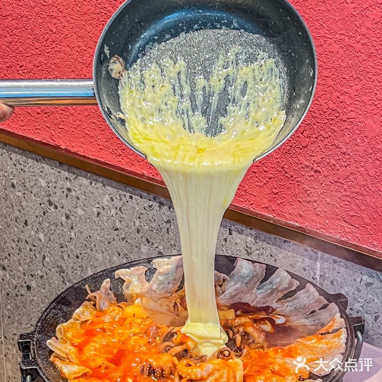 广州…..瀑布芝士真嘟好好吃啊……………………
