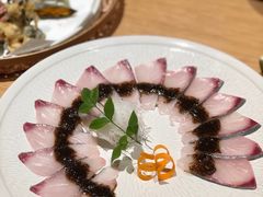 黑松露配池鱼王刺身-岚山日本料理(珠江新城店)