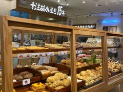 -小飞象面包公社(珠江路金鹰店)