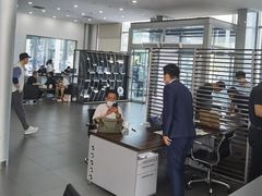 -奔驰利星行(北京花乡店)