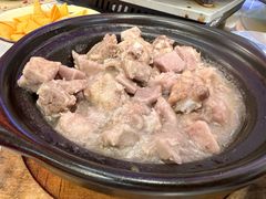 -刘姐啤酒鱼民族演艺餐厅(西街总店)