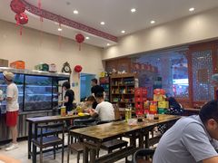 -二钢串叔麻辣烫(华龙大厦店)