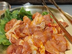 -围炉肉舍•炭烤活鳗•丹东海鲜烤肉(步行街店)