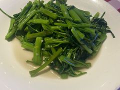 蒜茸鸡毛菜-邓丽君音乐主题餐厅