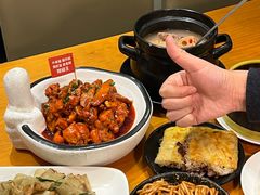 -莲餐厅·湖北菜·潜江小龙虾店(愚园路店)