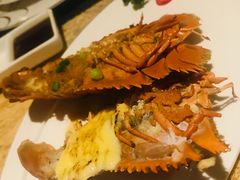 -雍和会海鲜姿造自助(湖东路店)