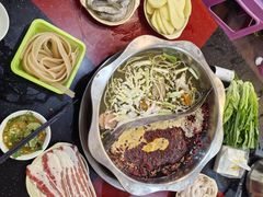 -储奇门鳝鱼火锅(总店)