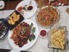 -酤居湖景音乐餐吧(安宁店)