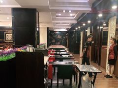 -皇城根·鲁菜济南菜·吊炉烤鸭·炒鸡鱼头(济南旗舰店)