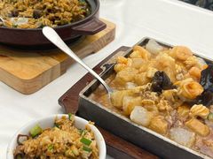 -品海楼·大连海胆锅贴馆(东港店)